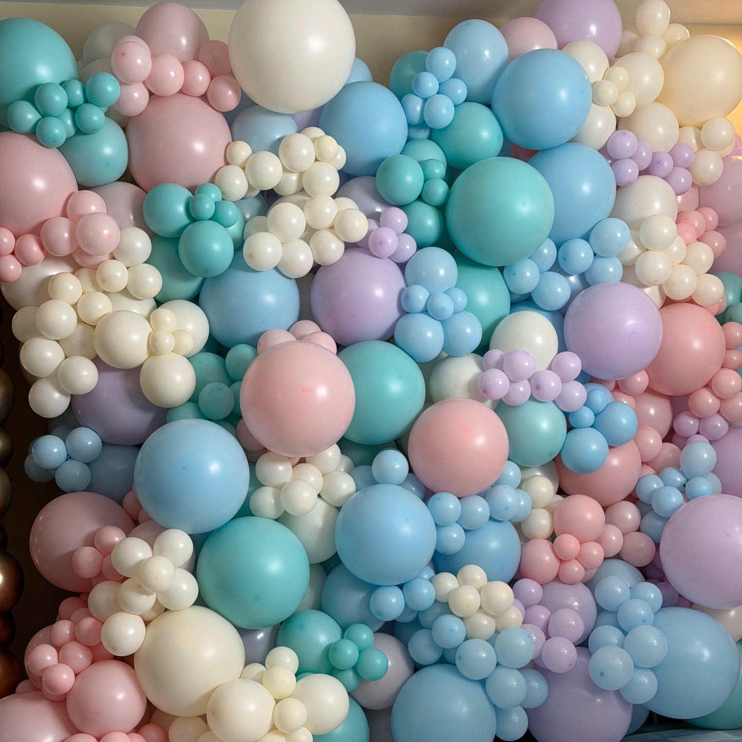 Latex Balloons Linen